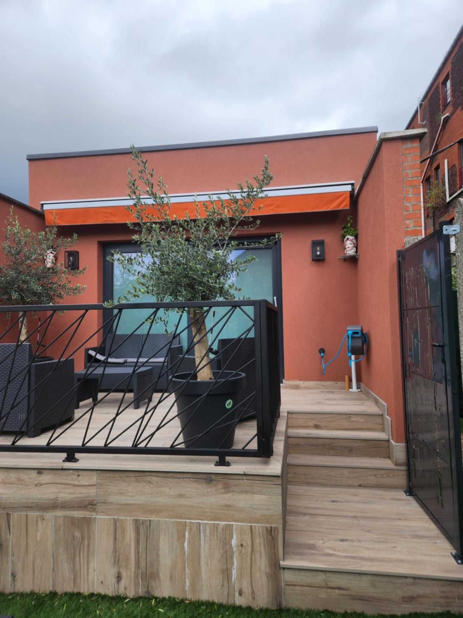 Le Relax Acomodação com café da manhã La Louvière Exterior foto